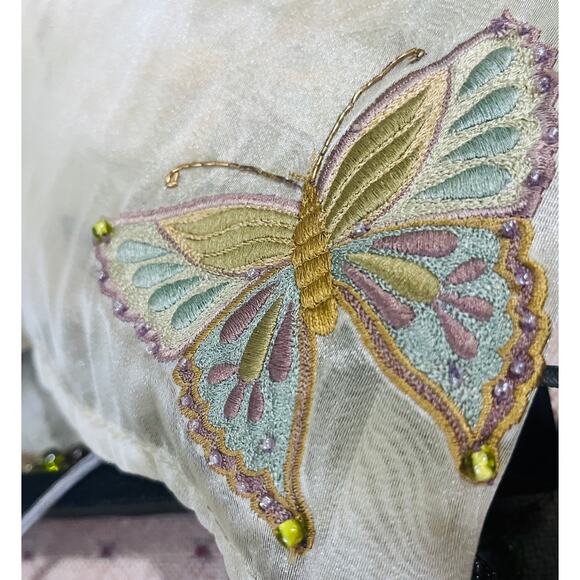 Lam Lee Sage Green Beaded and Embroidered Butterfly and Beaded Tassels 42 x 42” - Picture 11 of 11
